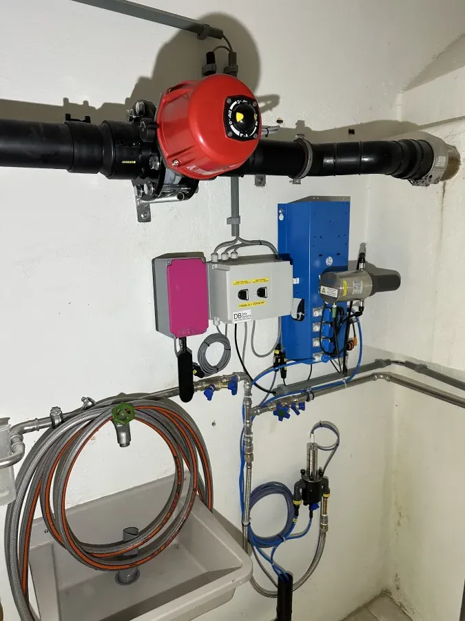 Reservoir und Brunnstube als Umgebung für provisorische Trübungsmessung
